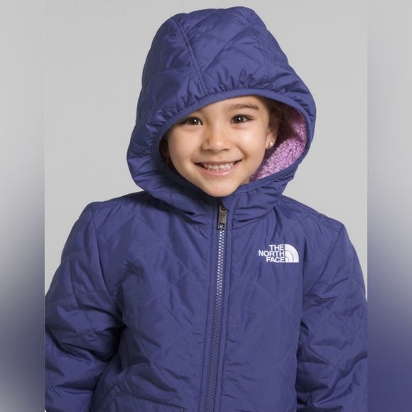 The North Face Kid Reversible Shady Glade Jacket in Cave Blue - Picture 4 of 10